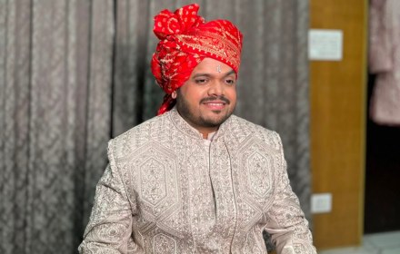 Groom pagdi services
