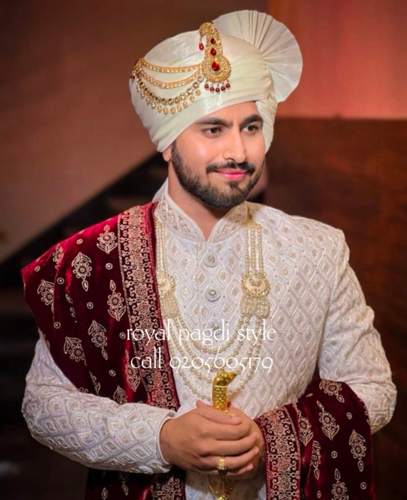 Groom Wearing Traditional Wedding Pagdi and Safa – Royal Pagdi Style Delhi NCR